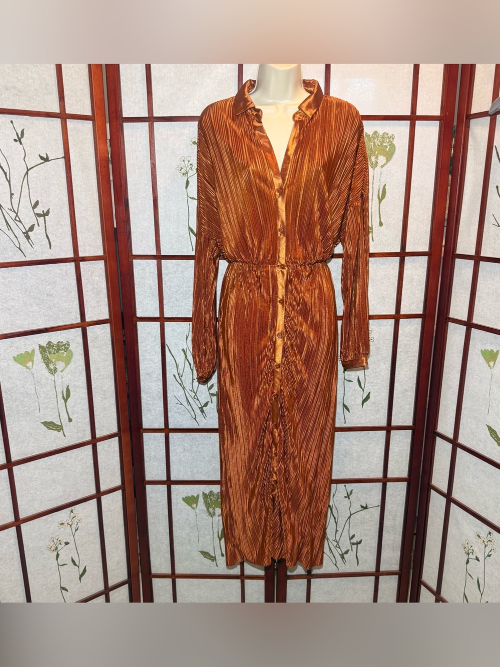 NWT- MANGO pleated metallic rust copper long sleeve button Women’s 4 midi dress